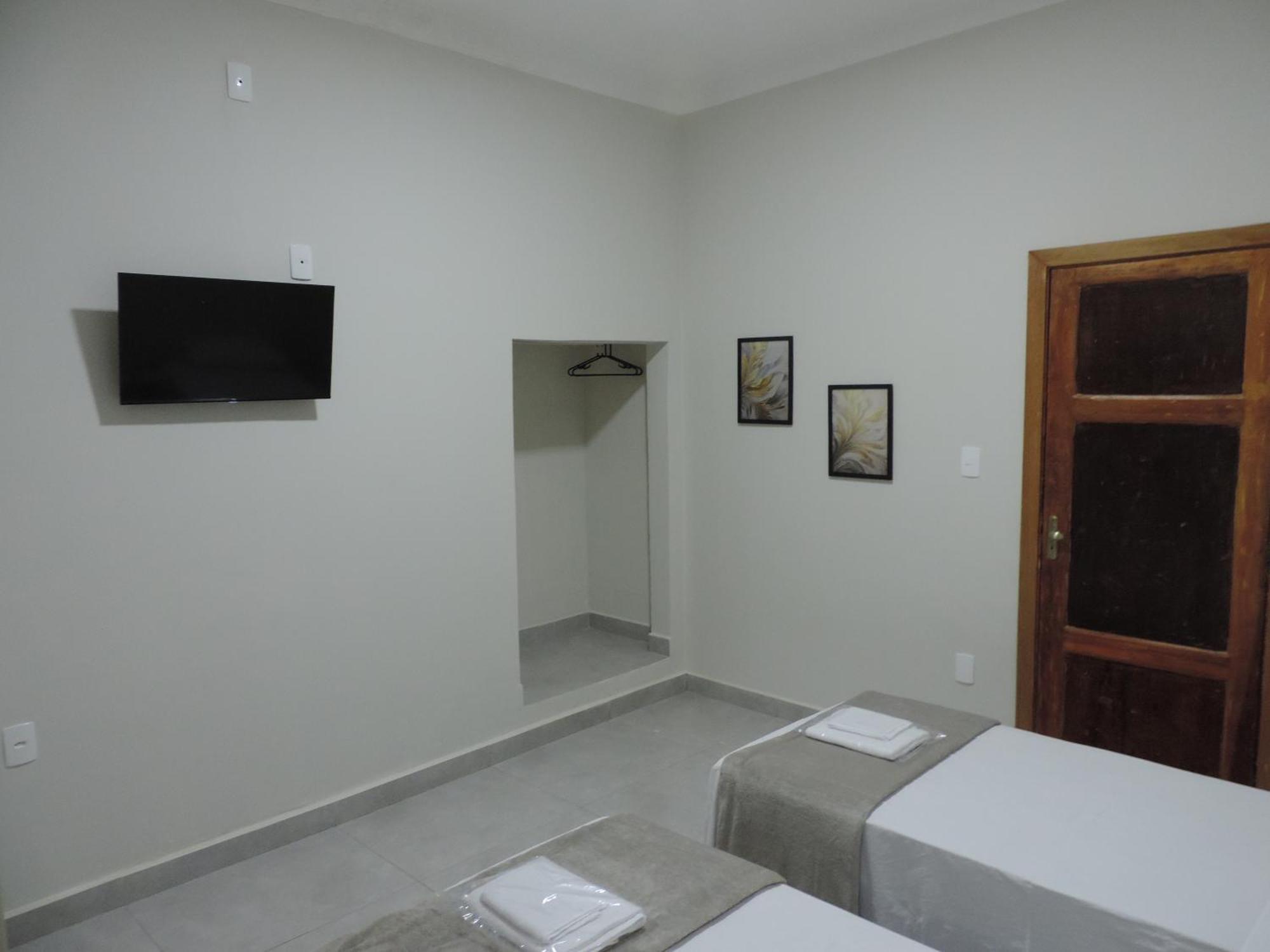 Sb Hospedaria Pousada Uberaba Exterior photo